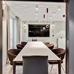Appartement Splendide De 50m2 -montmartre *